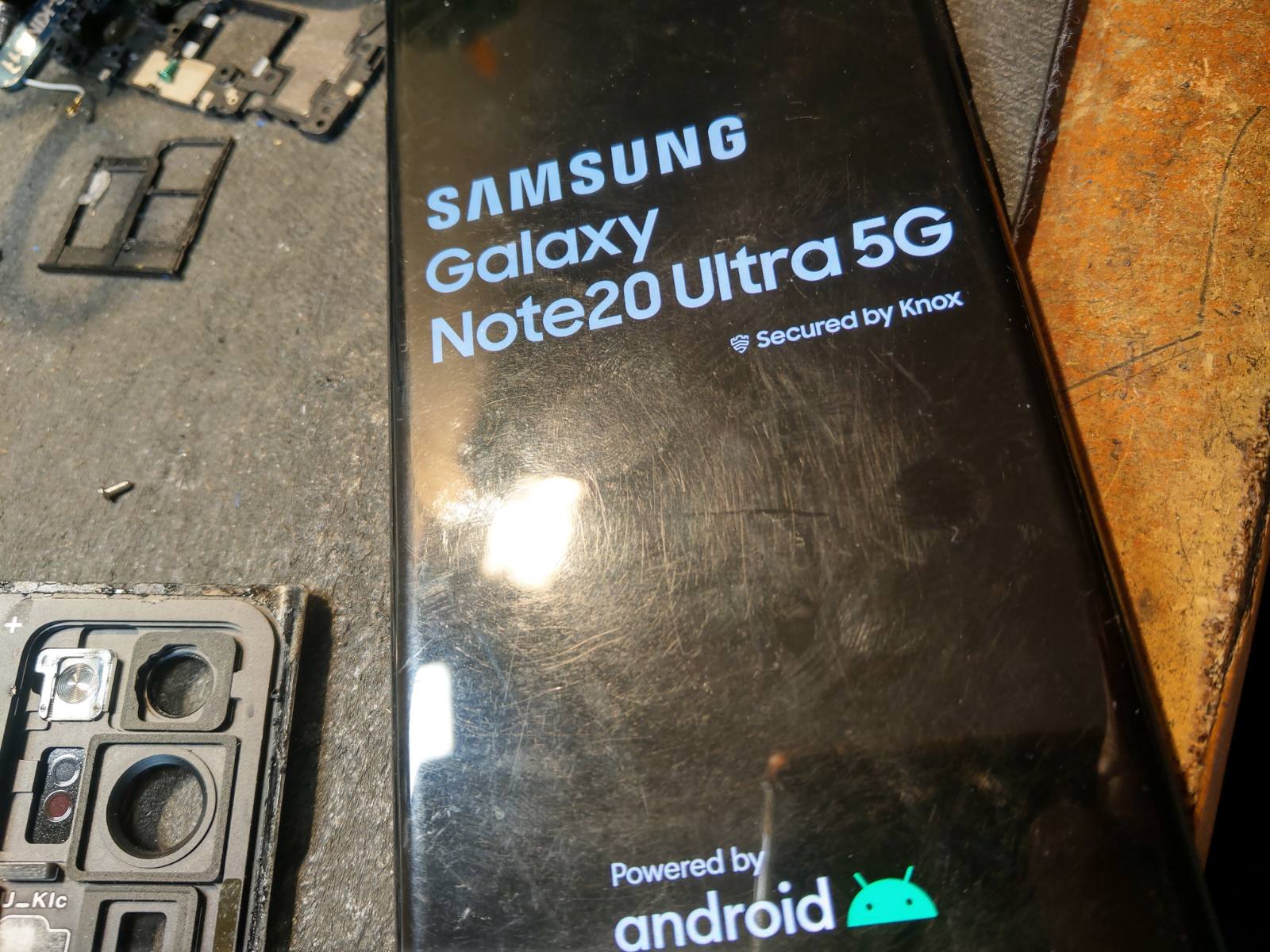 Samsung Galaxy Note20 ULTRA 5g смяна на fpc конектор