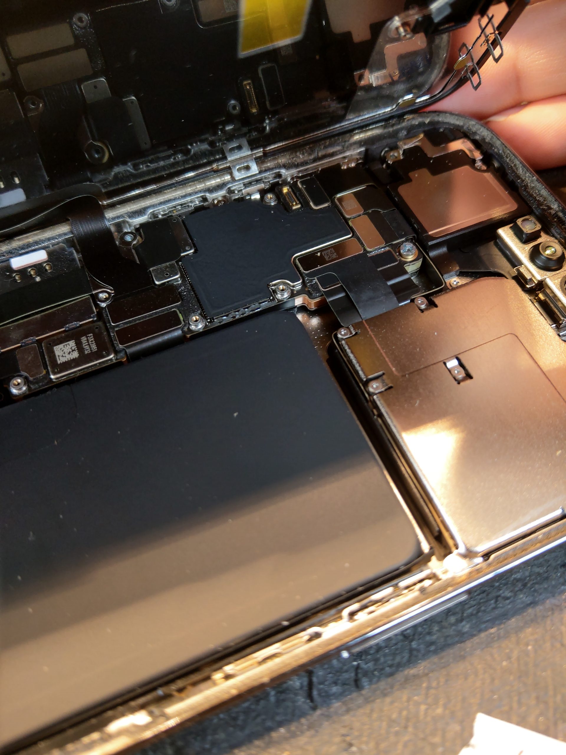 Iphone 14 pro MAX смяна на дисплей