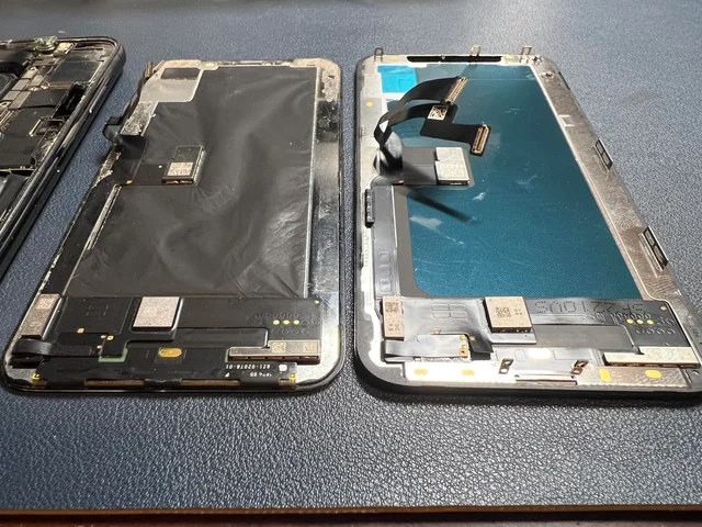 iphone XS смяна на дисплей