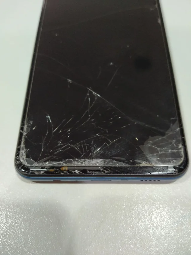 Samsung A12 смяна на дисплей