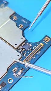 Samsung A52 смяна на конектор fpc